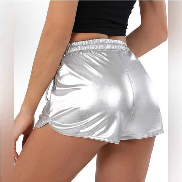 POSHDIVAH Metallic Shorts Shiny with Elastic Drawstring Size Medium NWOT - Picture 1 of 6
